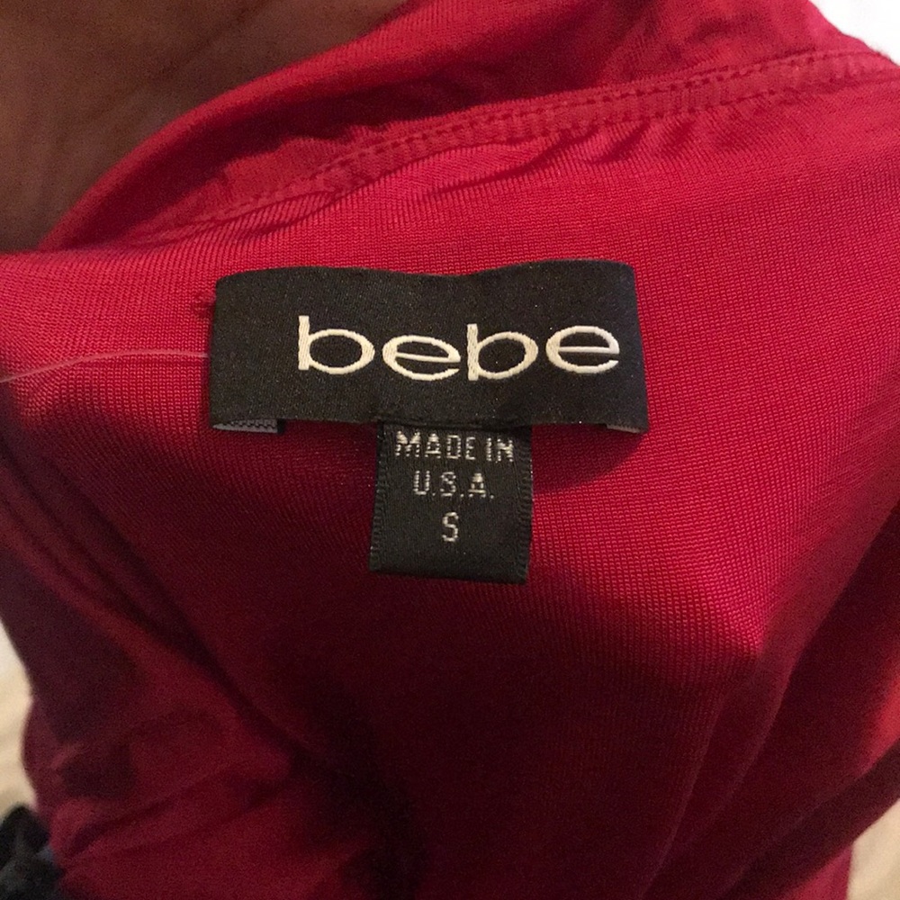 Red bebe backless dress. - Picture 4 of 4
